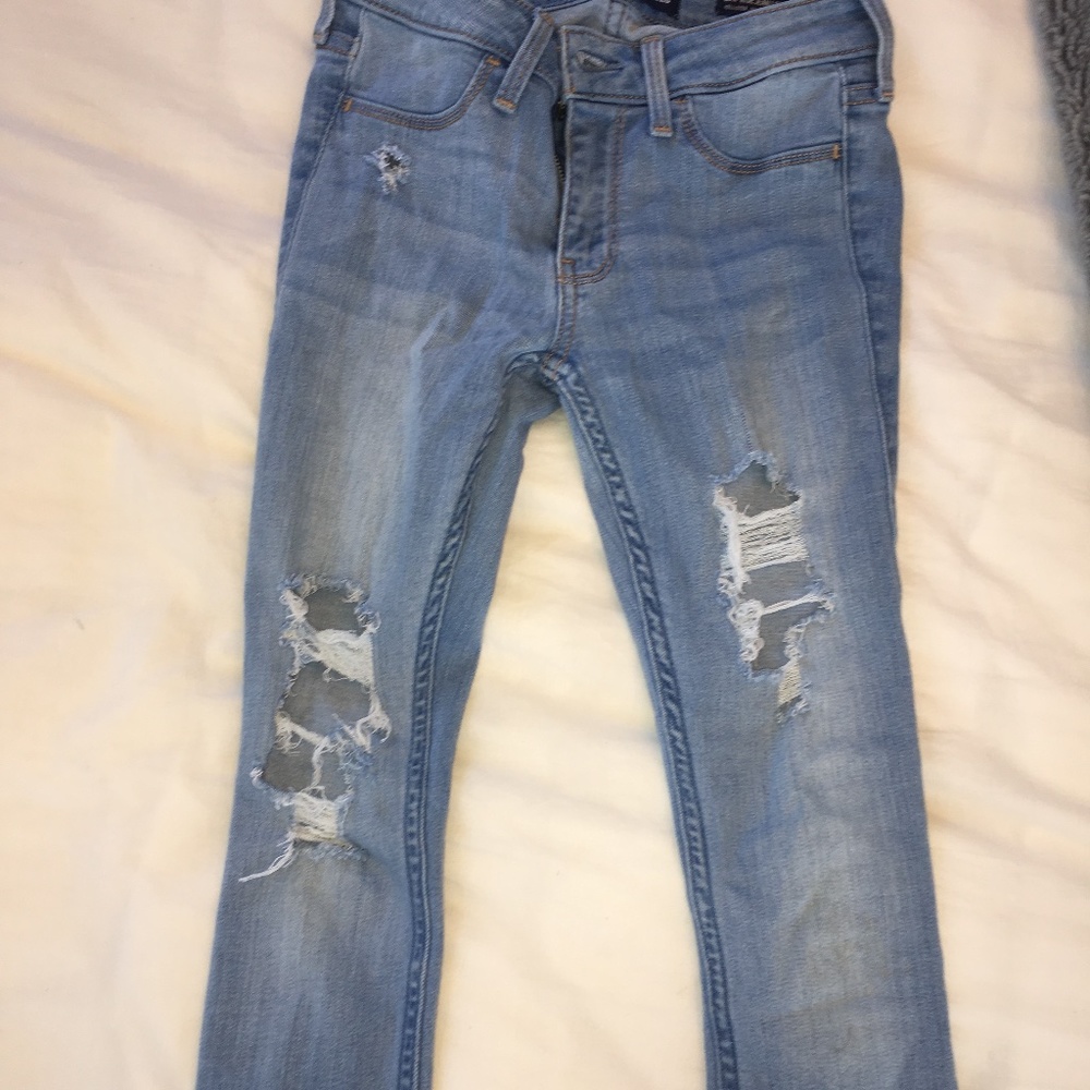 light wash jeans